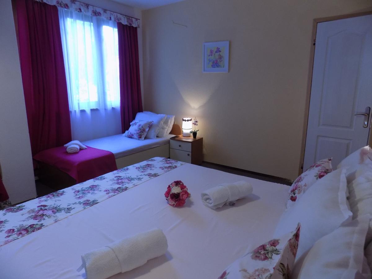 Rali Apartments Kiten  Eksteriør billede